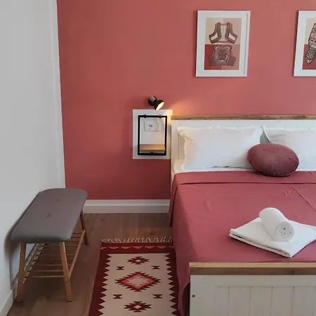 Te Amantia ティラナ